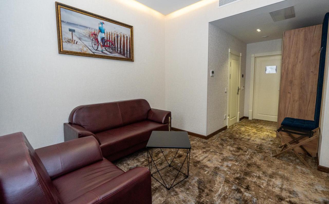 טשקנט Garnet Mir Hotel מראה חיצוני תמונה