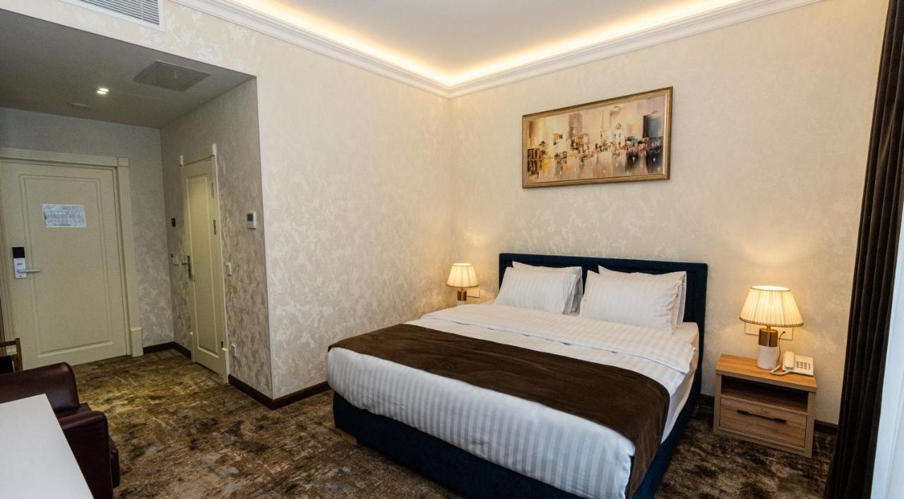 טשקנט Garnet Mir Hotel מראה חיצוני תמונה