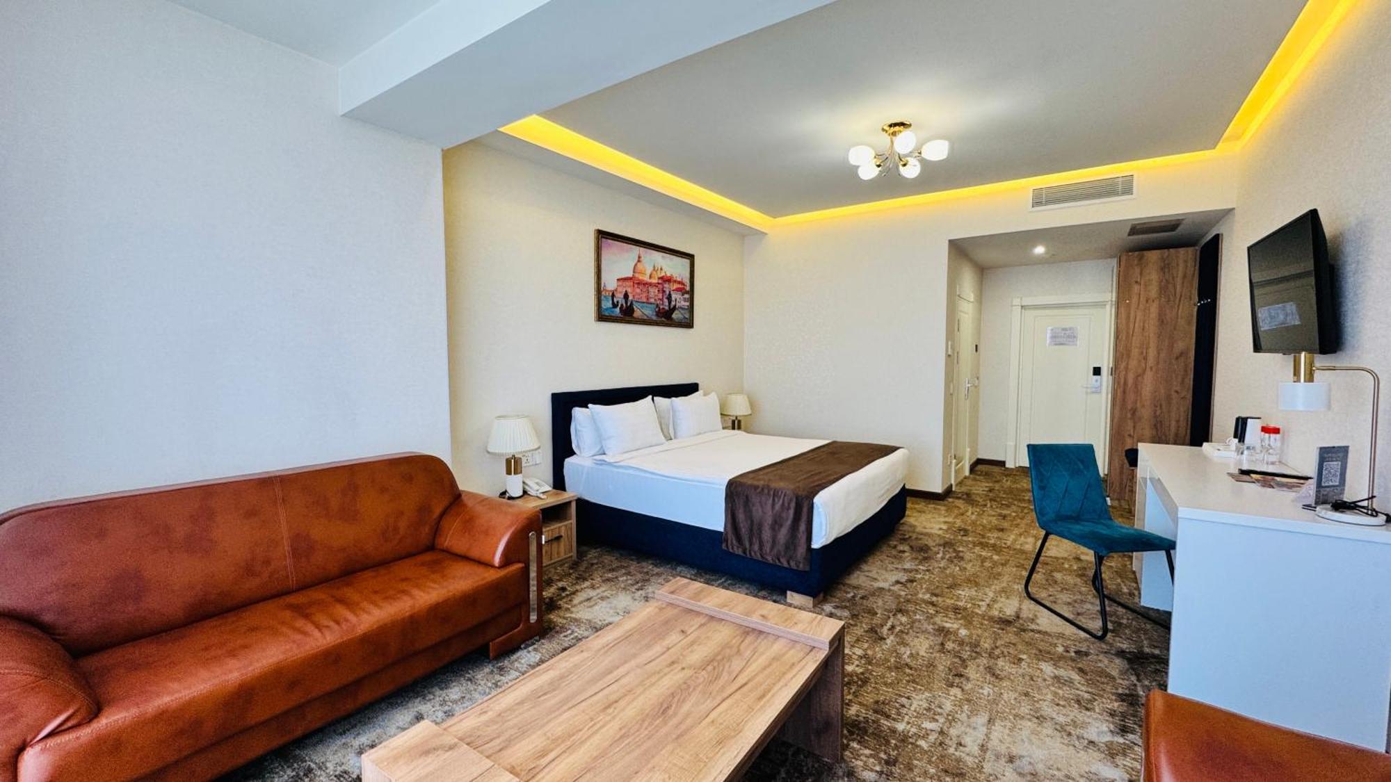 טשקנט Garnet Mir Hotel מראה חיצוני תמונה